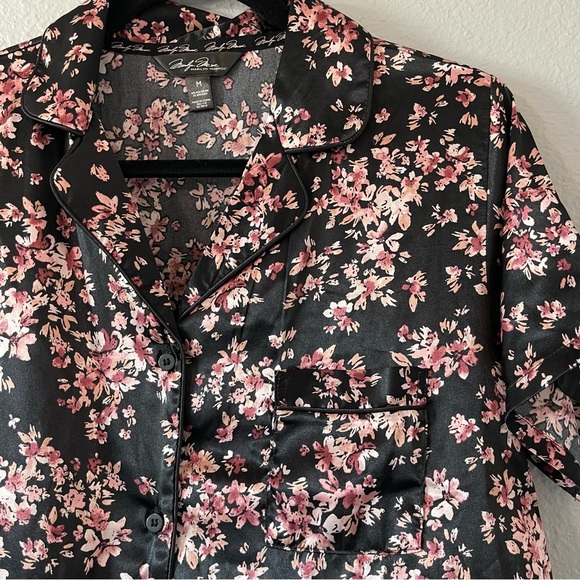 Marilyn Monroe Women’s Black Pink Floral Satin Matching Pajama Set Size Medium - Picture 3 of 7